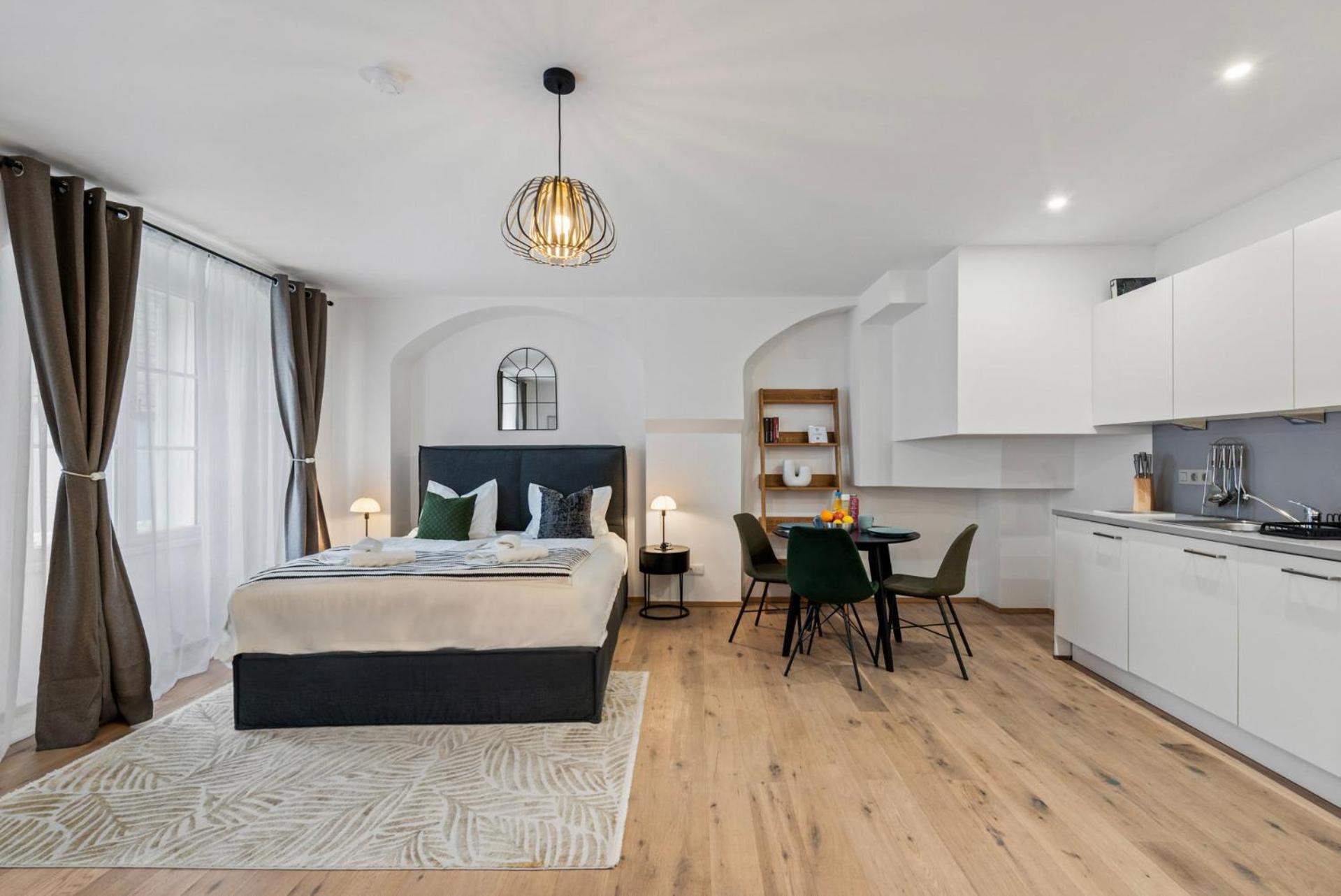 Апарт отель Vienna Hills Living Экстерьер фото